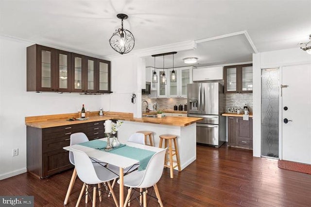 1643 Fendall Ct #60, Crofton