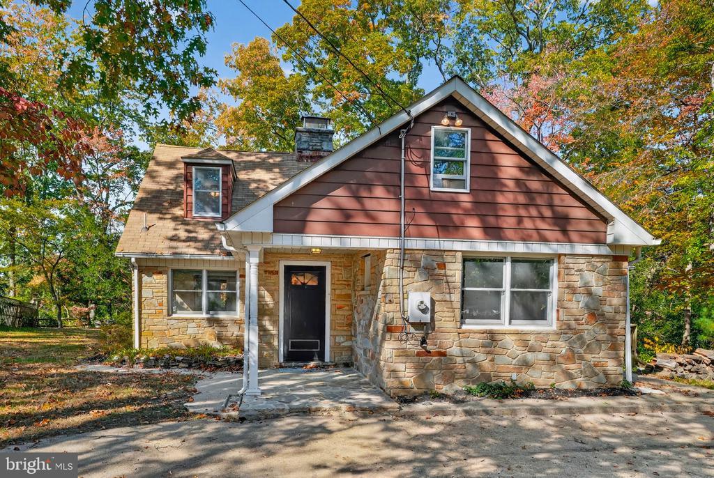 616 Mcmagan Dr, PASADENA