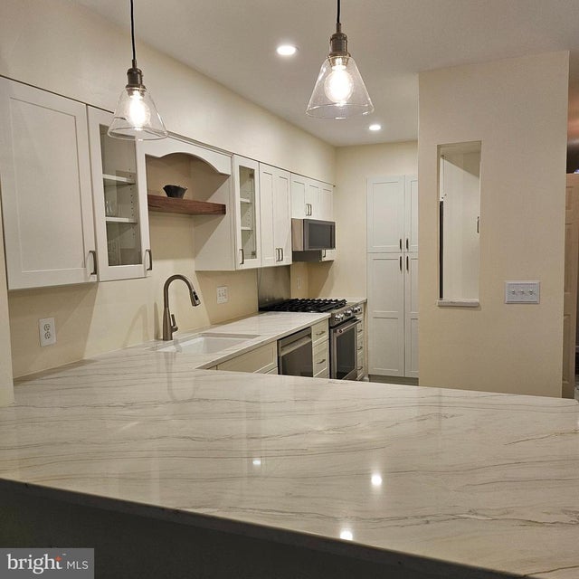 304-b Forbes St, Annapolis