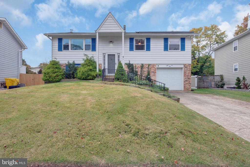 852 Birchwood Ct, ARNOLD