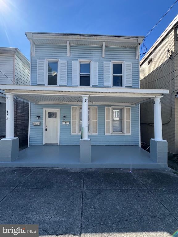 432 Columbia Street #b, Cumberland