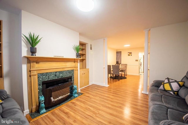 913 W Lombard St, BALTIMORE