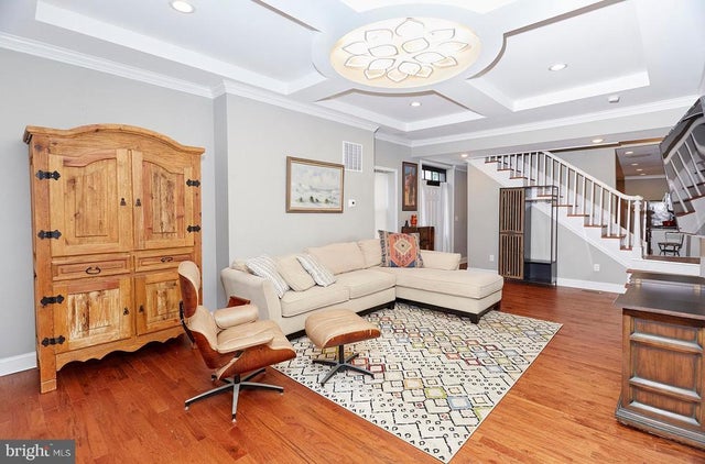 112 S Calhoun St, Baltimore