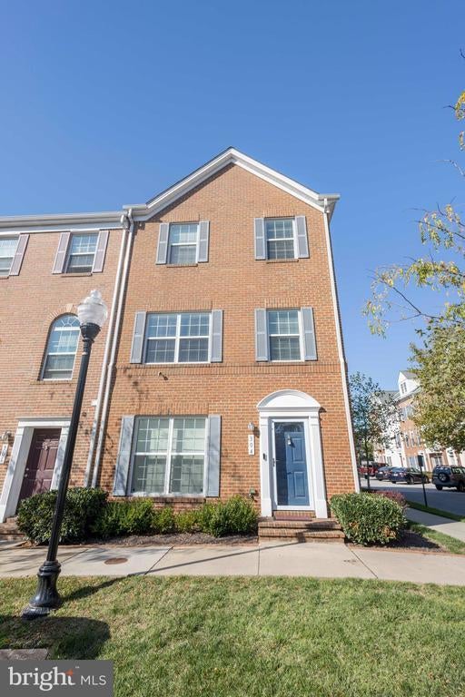 304 Parkin St, Baltimore