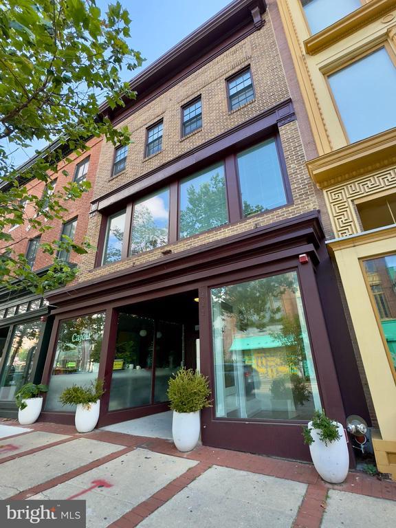 411 N Howard St #204, Baltimore