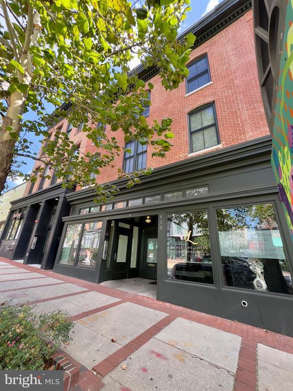 415 N Howard St #102, Baltimore