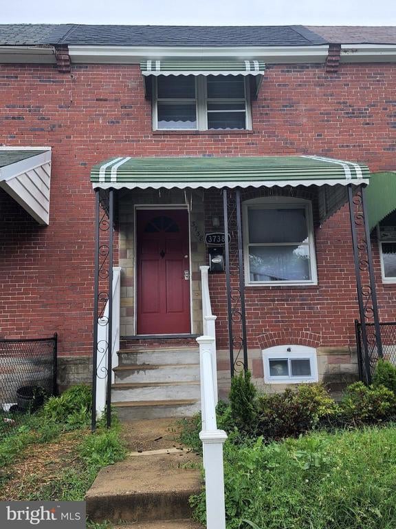 3738 10th St, Brooklyn