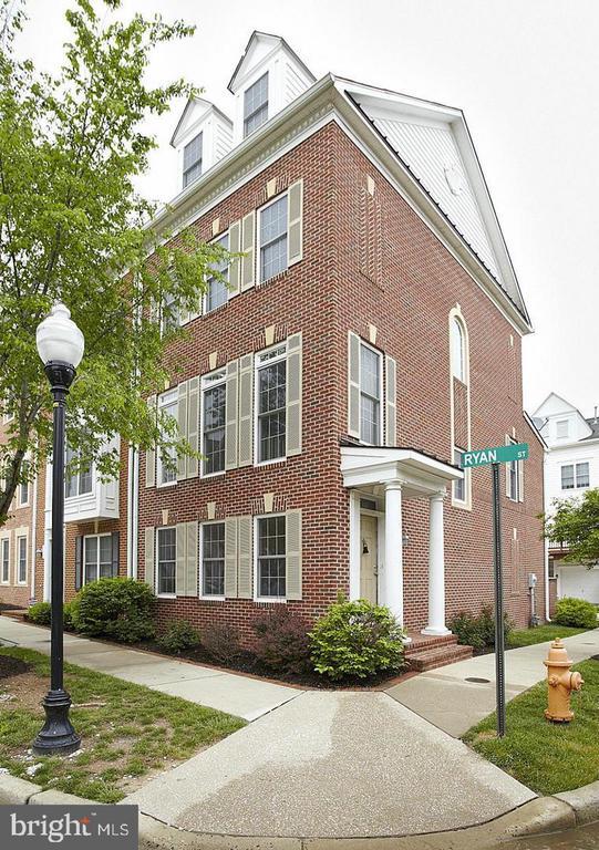 810 Ramsay St, Baltimore