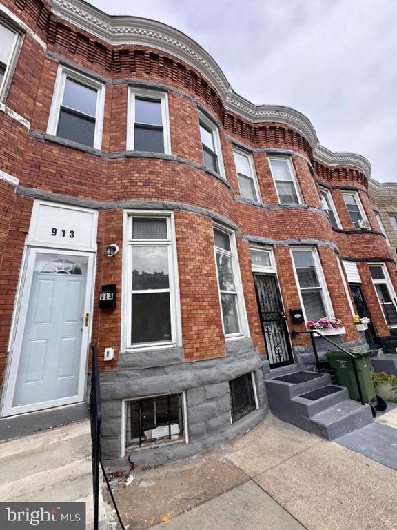 913 N Monroe St, Baltimore