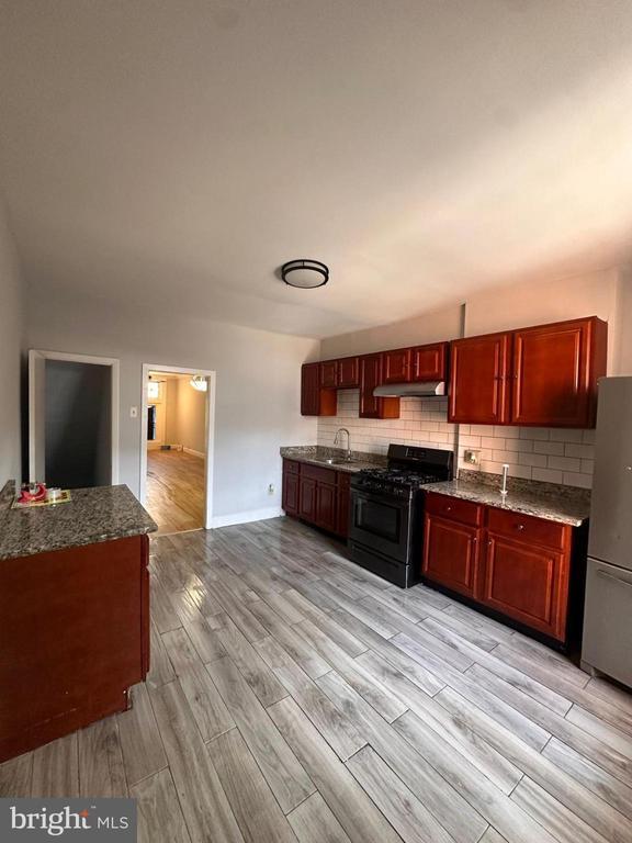 2940 E Fayette St E, Baltimore