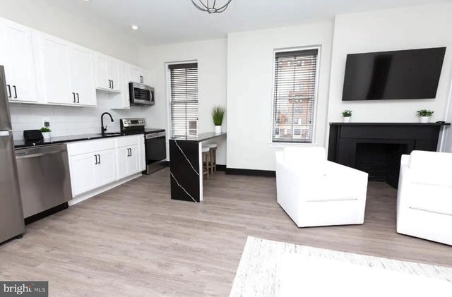 938 N Calvert St #t, Baltimore