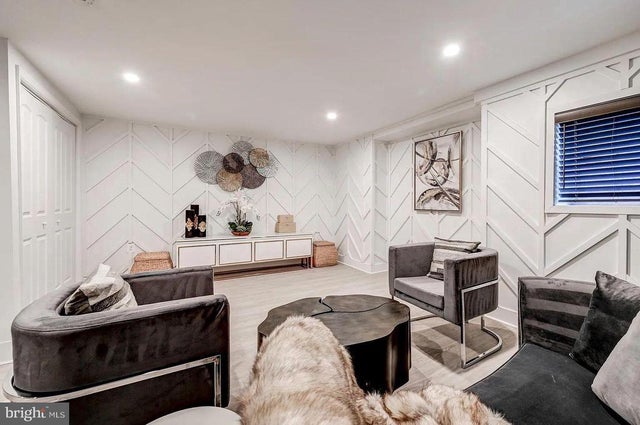 1720 Saint Paul St #204, Baltimore