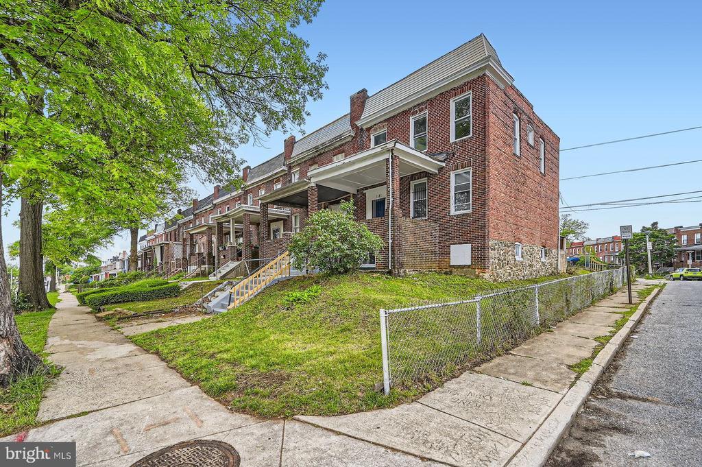 118 N Hilton St, BALTIMORE