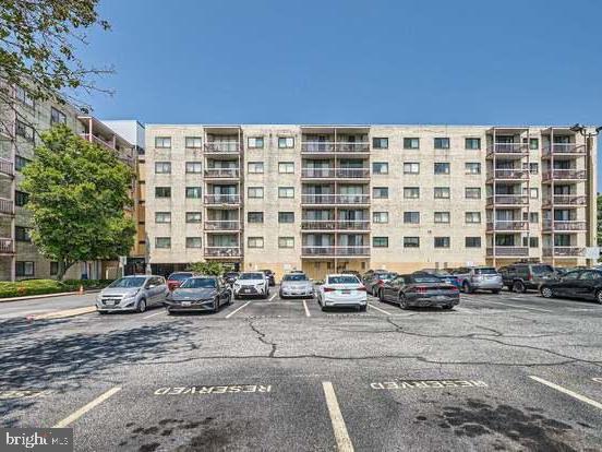 130 Slade Ave #302, Pikesville