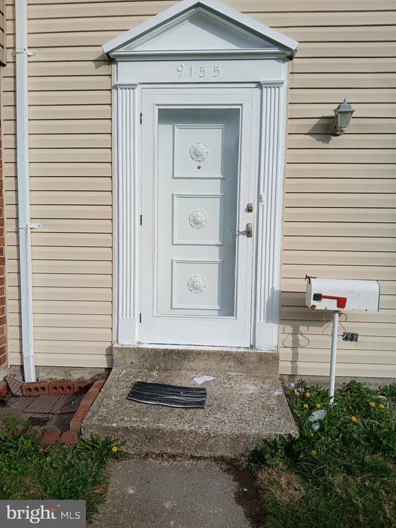 9155 Throgmorton Rd, Parkville