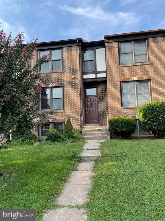 14 Walton Way, Lutherville Timonium