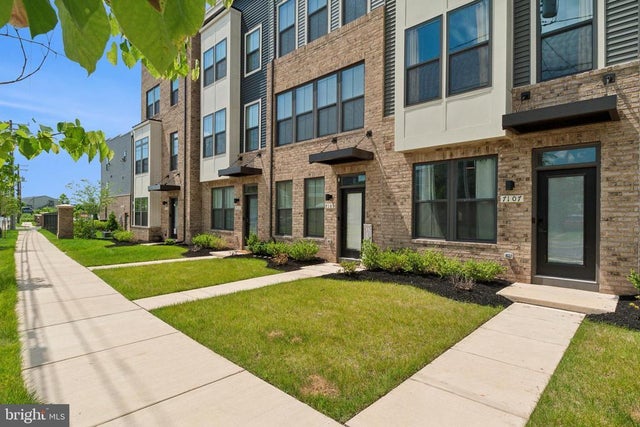 7107 Sollers Point Rd, Dundalk