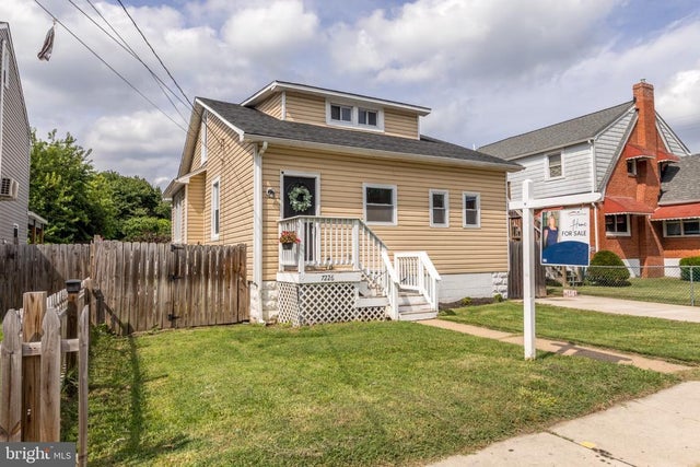 7226 Holabird Ave, Dundalk