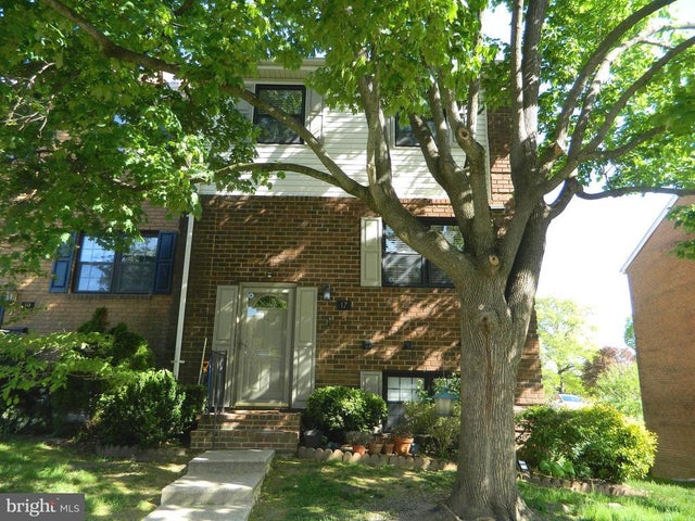 17 Theo Ln #17, Towson