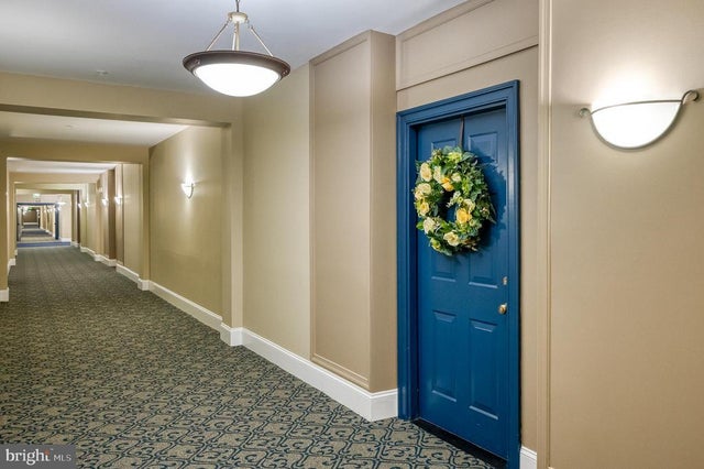 400 Symphony Cir #251d, Cockeysville