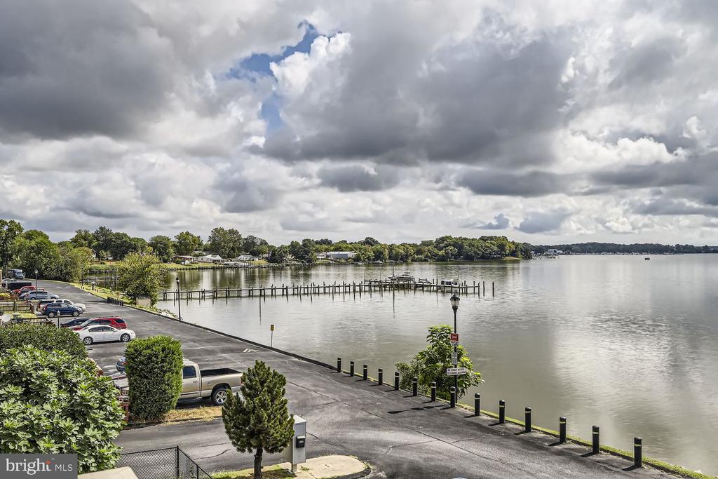 16 Villa Capri Cir, BALTIMORE