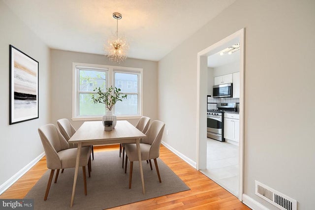 7 Cardinal Rd, Essex