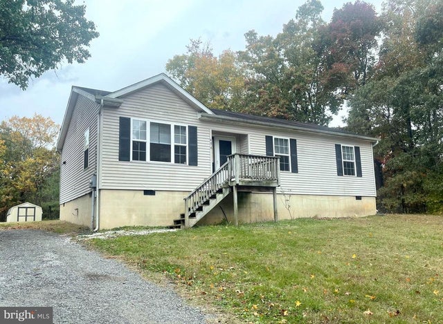 494 Coster Rd, Lusby