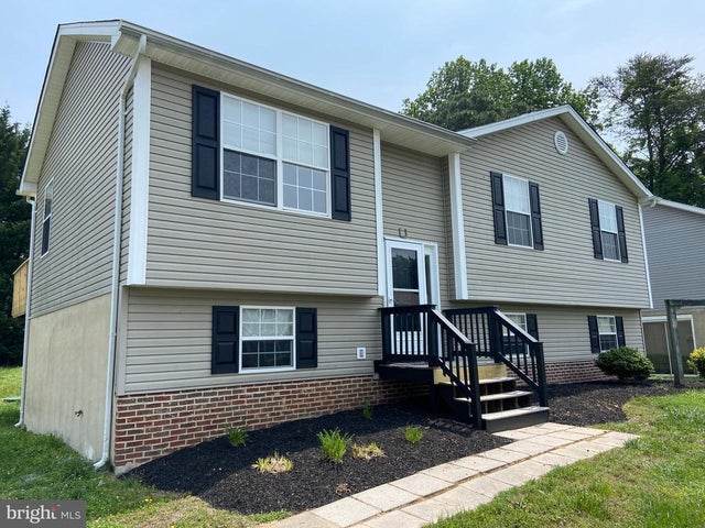 4786 Calvert, Saint Leonard