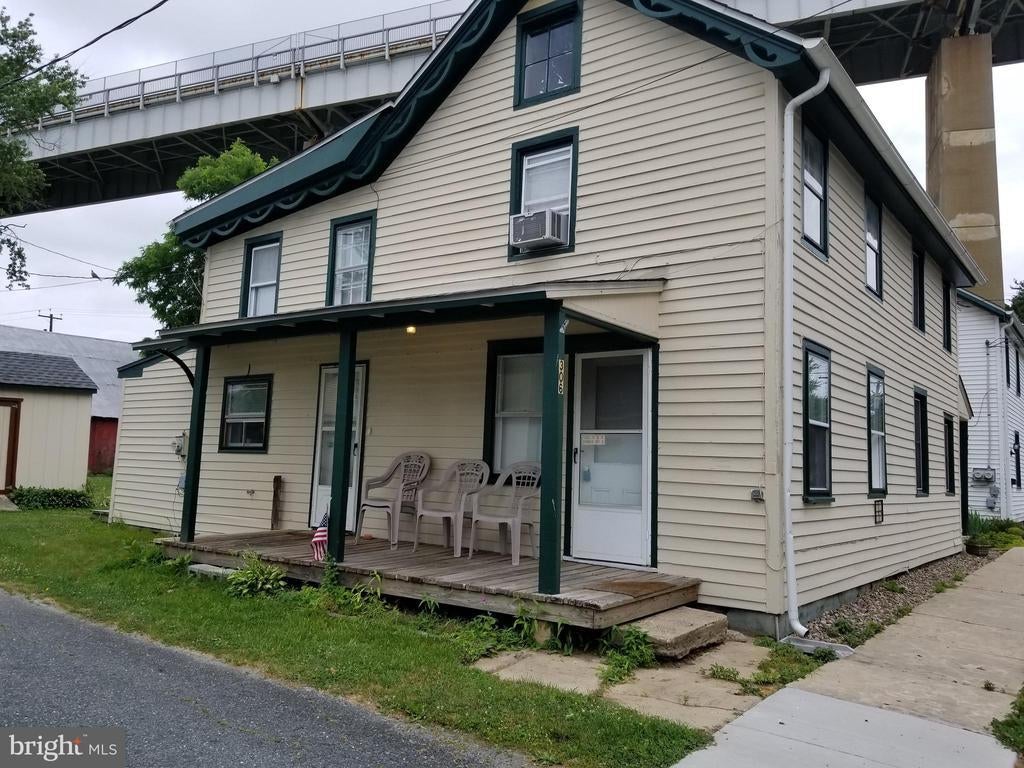 306 3rd St, CHESAPEAKE CITY