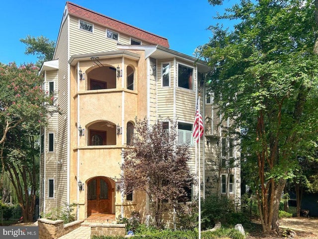 12330 Potomac View Rd, Newburg