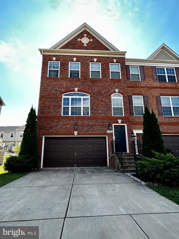 11397 Sandhurst Pl, White Plains