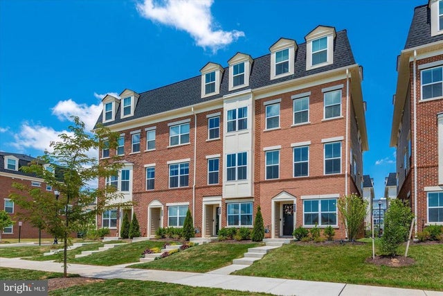 605 E 7th St, Frederick