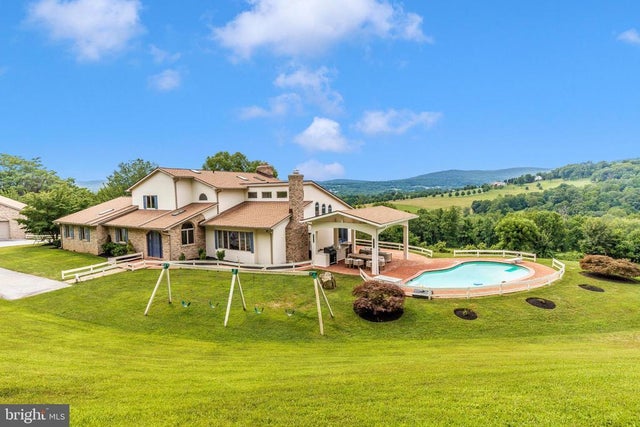 10011 Baltimore National Pike, Myersville