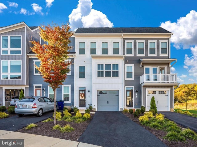 740 Tatum Ct, Frederick