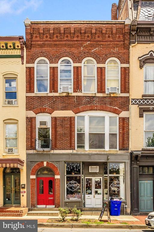 334 N Market St #2, Frederick