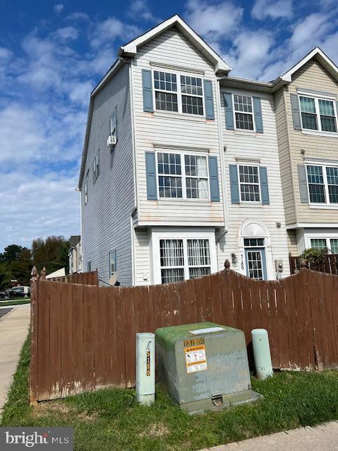 5180 Duke Ct, Frederick