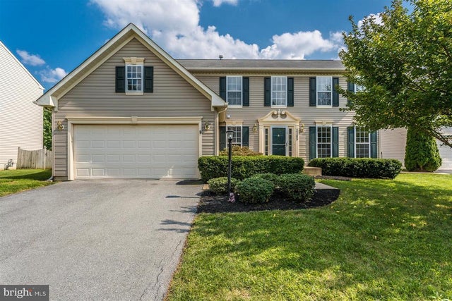 2105 Twin Peaks Ct, Frederick