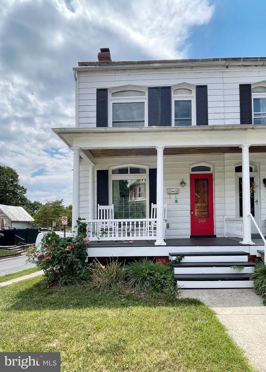 260 Dill Ave, Frederick