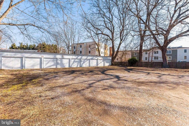 465 W South St, Frederick