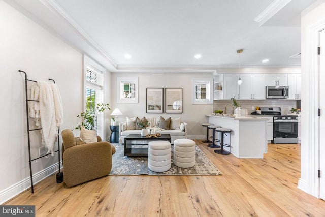 30 E Broadway #flat 1, Bel Air