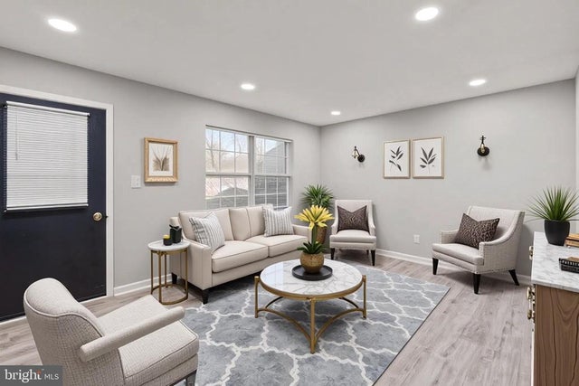 54 Ray Ave, Aberdeen