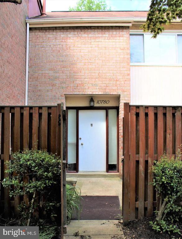 10780 Green Mountain Cir #20-8, Columbia