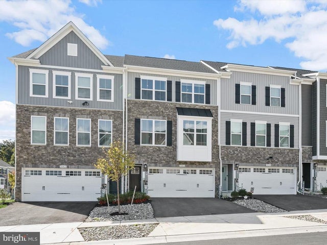 7840 Blackbriar Way, Laurel