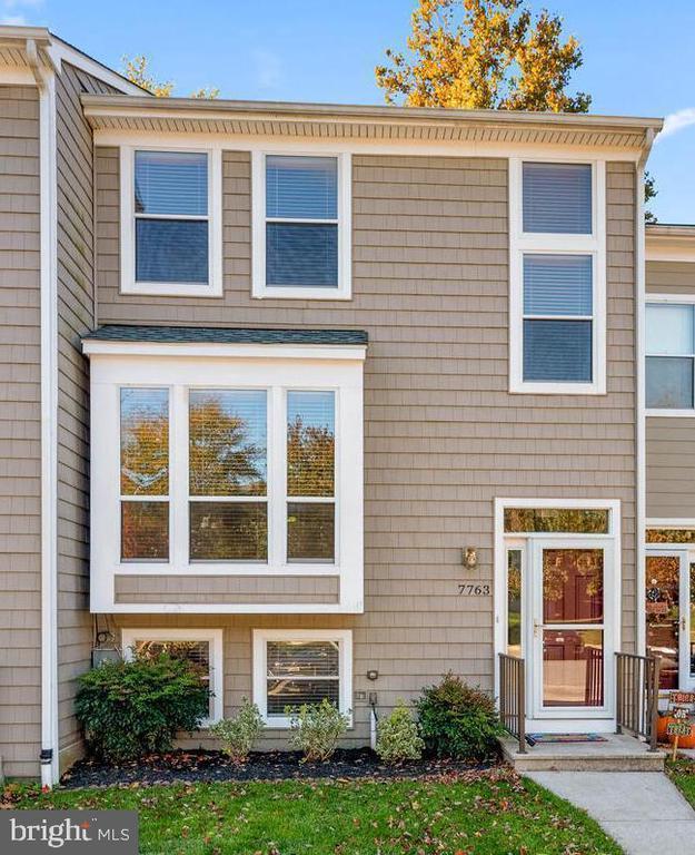 7763 Chatfield Ln, Ellicott City