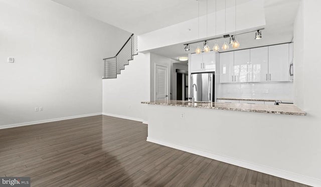 8300 Wisconsin Ave #1b-1-918, Bethesda