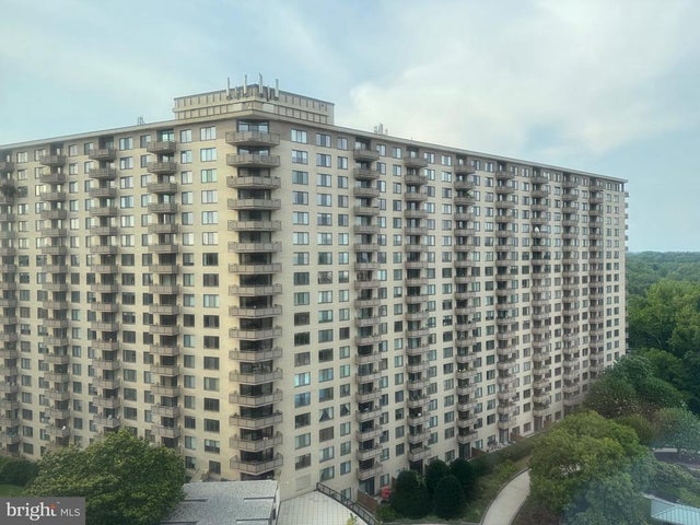 5225 Pooks Hill Rd #1214s, Bethesda