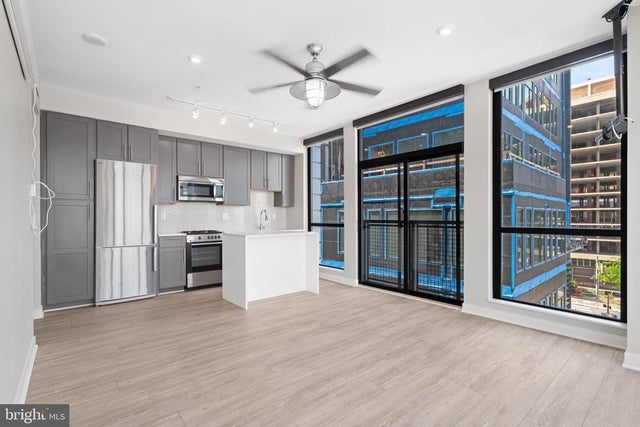 1320 Fenwick Ln #402, Silver Spring