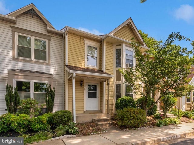 2849 Schoolhouse Cir, Silver Spring