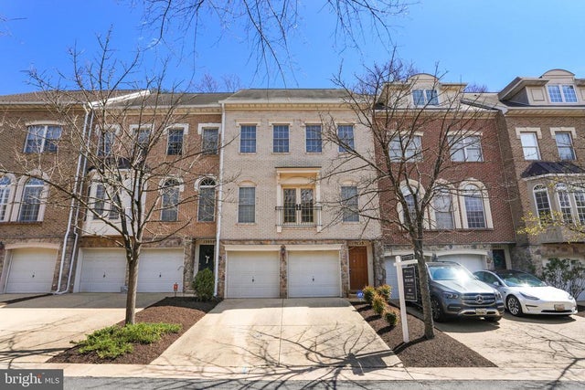 12033 Treeline Way, Rockville