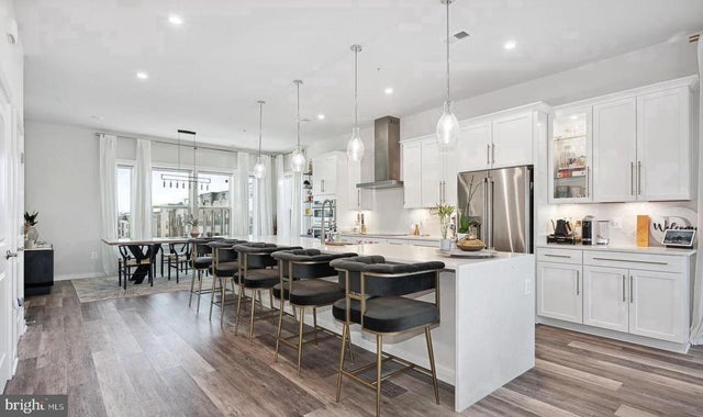 16204 Connors Way #62, Rockville